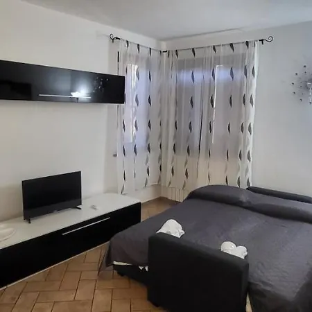 Il Boschetto Tulipano San Donato (Tuscany)